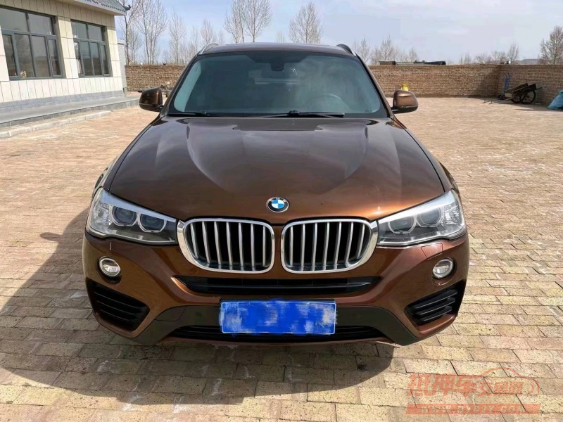 济南16年宝马X47