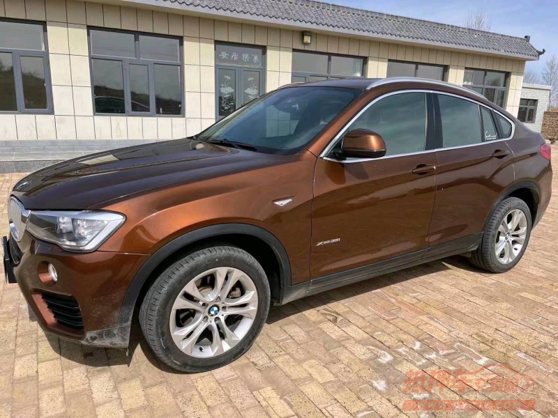 济南16年宝马X46