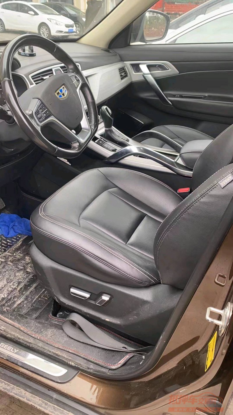 宜昌16年吉利博越6