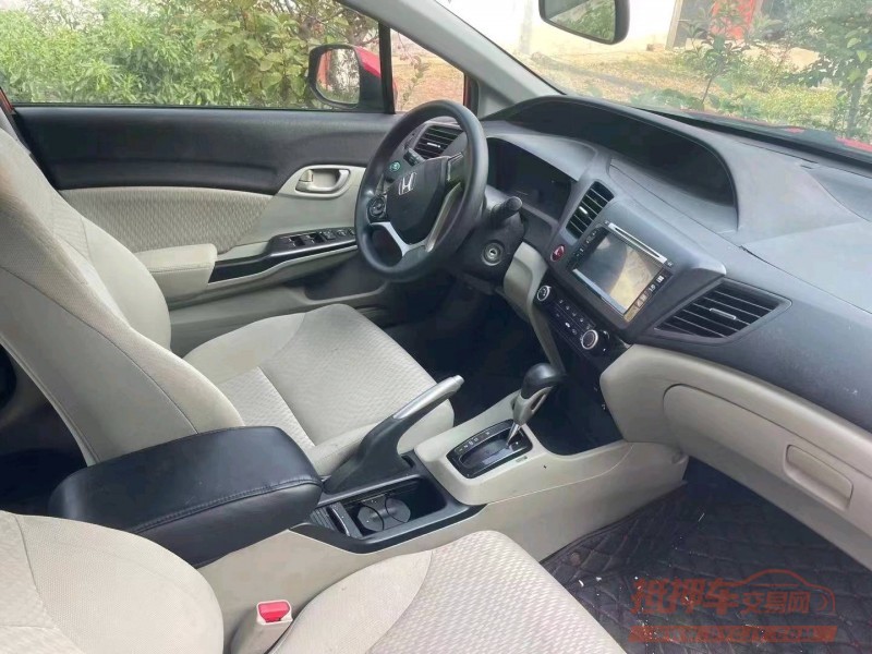 济宁15年本田思域4