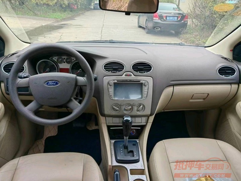 衡阳12年福特福克斯6