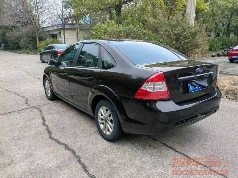 衡阳12年福特福克斯7