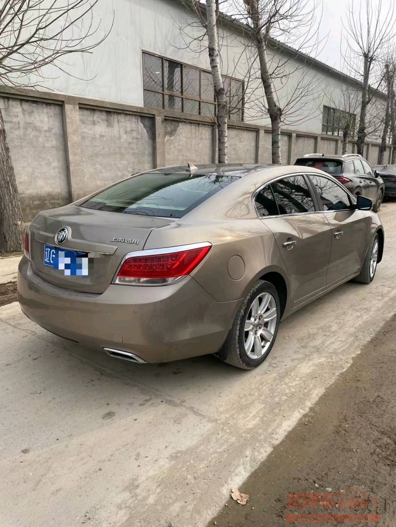 保定12年别克君越7