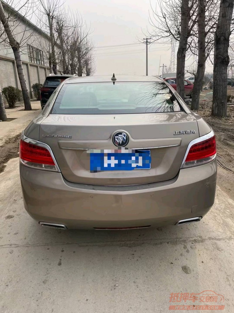 保定12年别克君越9