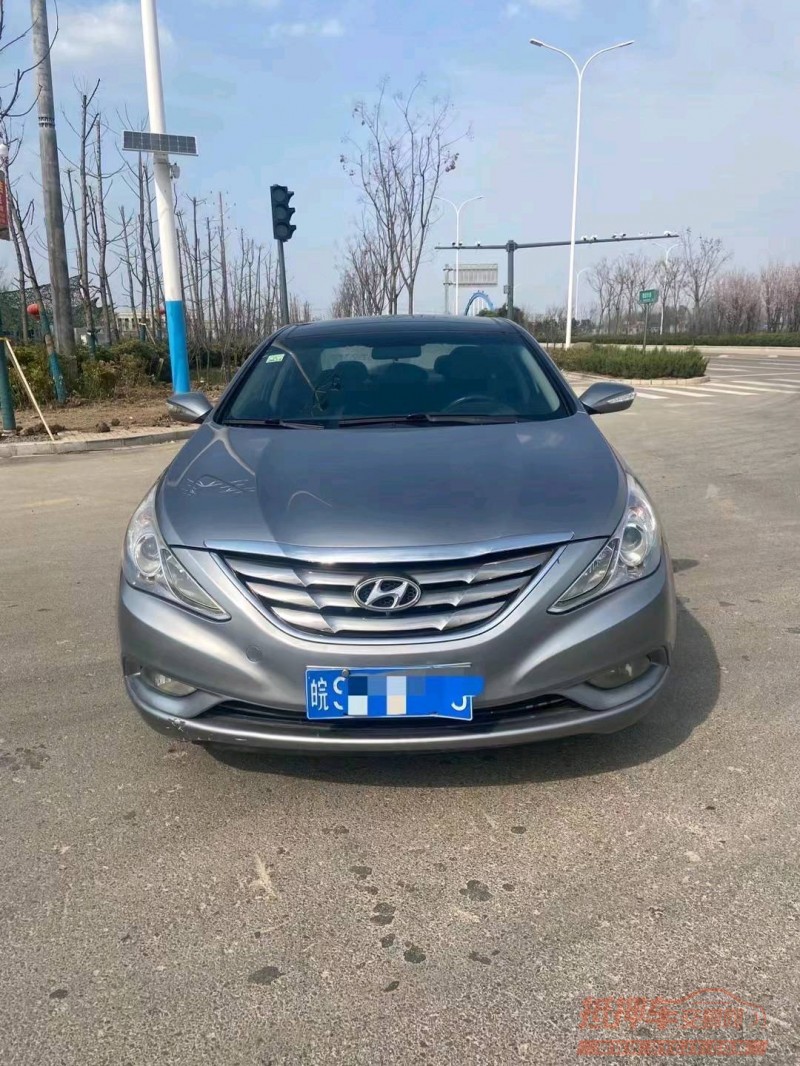 淮南13年现代索纳塔八1