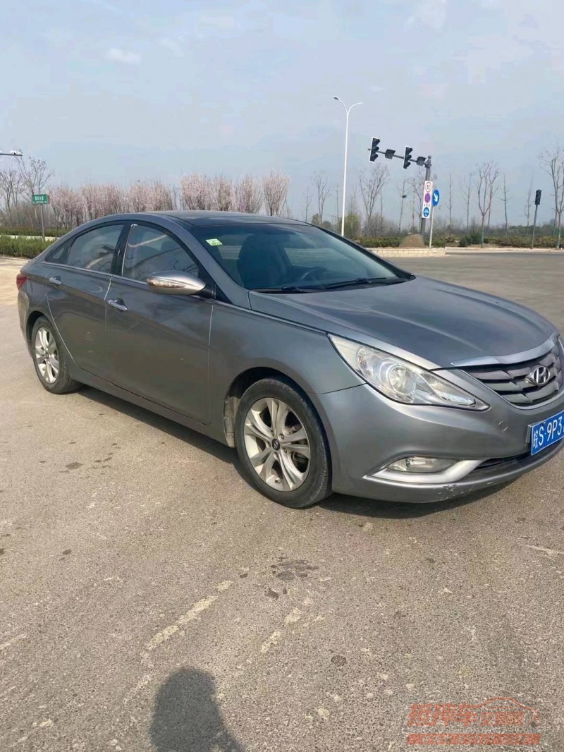 淮南13年现代索纳塔八3