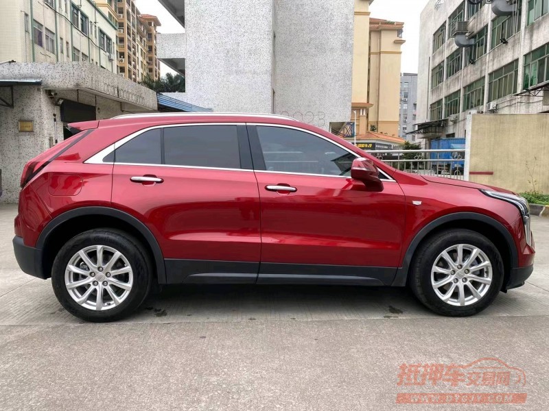 中山22年凯迪拉克XT42