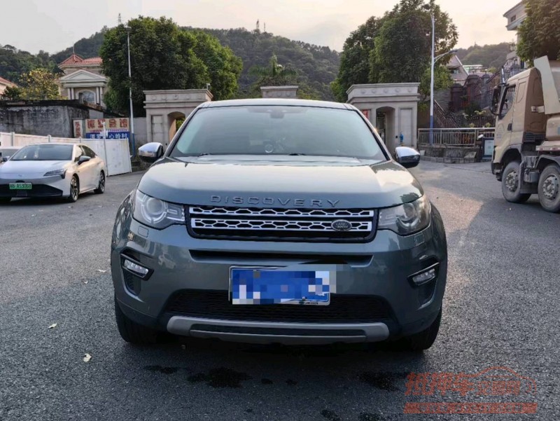 广州16年路虎发现神行1