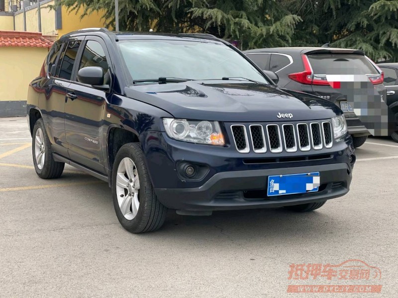 济宁13年Jeep指南者2