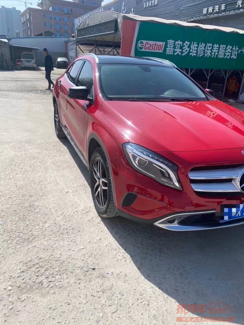 邯郸15年奔驰GLA2