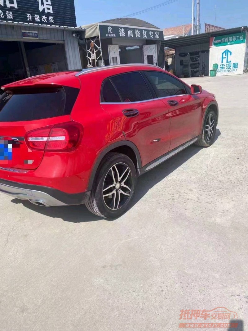 邯郸15年奔驰GLA7