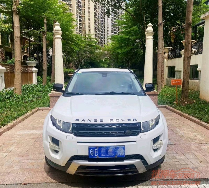 广州13年路虎极光1