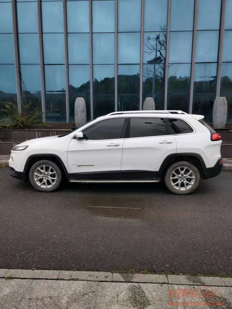 广州18年Jeep自由光3