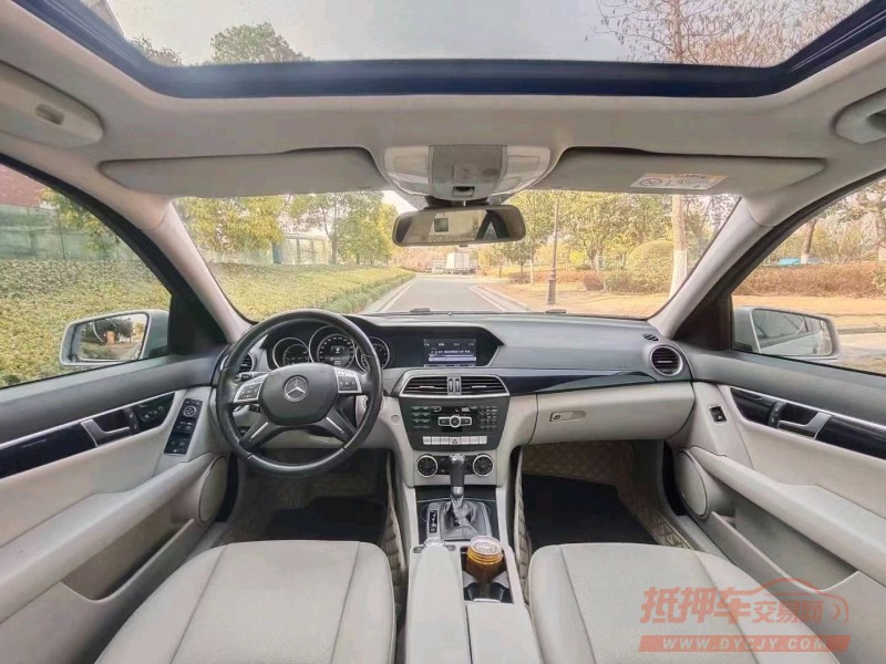 广州14年奔驰C6