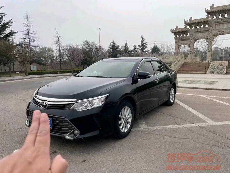 济南15年丰田凯美瑞2