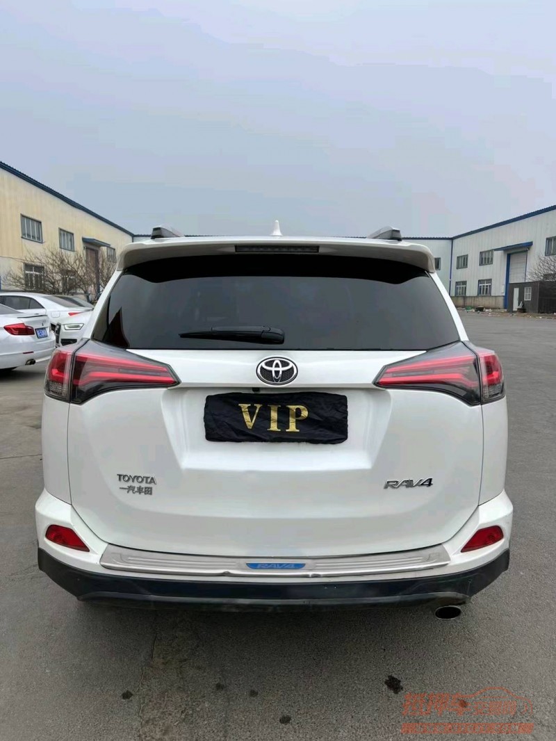 沈阳17年丰田RAV46