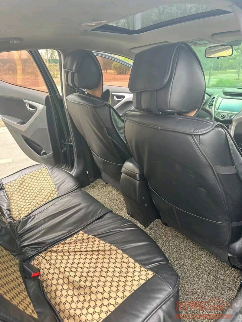 济南15年现代朗动6