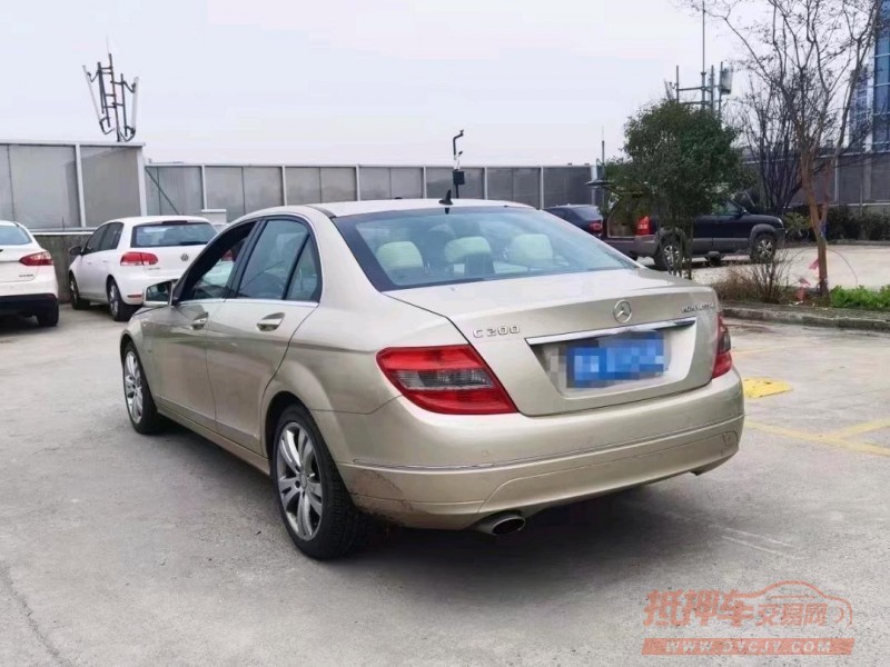 枣庄09年奔驰C8