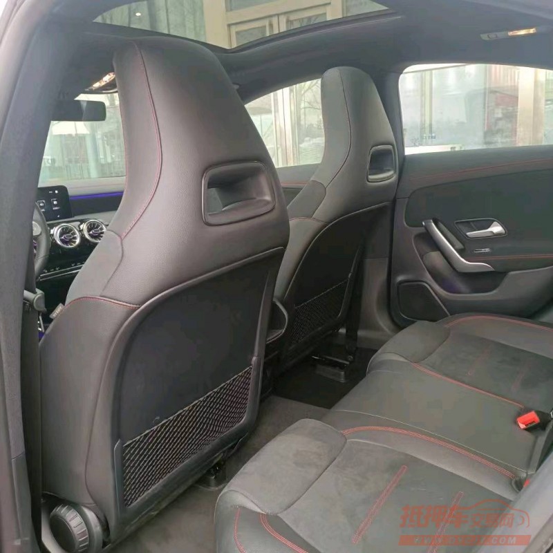 邯郸23年奔驰CLA9