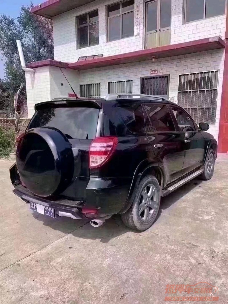 邯郸13年丰田RAV47