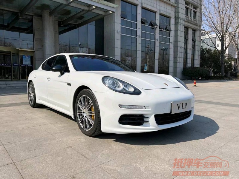 枣庄15年保时捷帕拉梅拉3