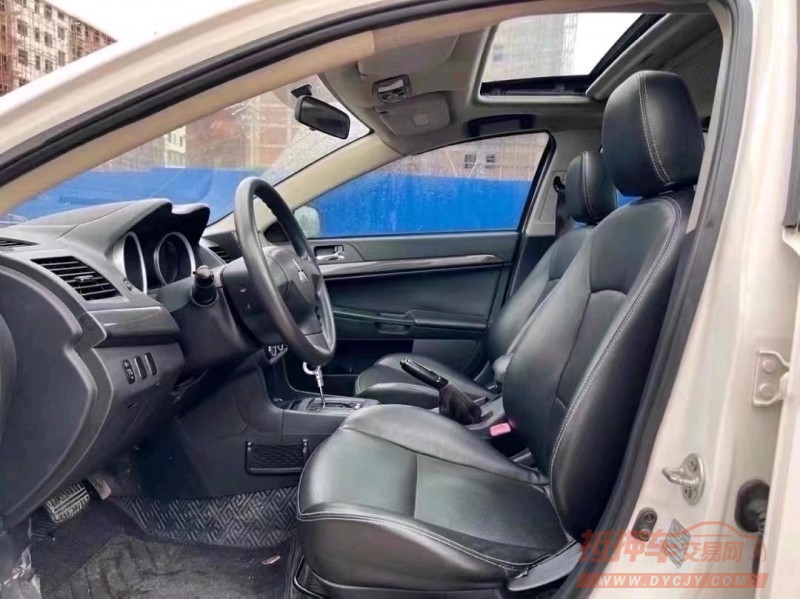 济南13年三菱翼神3