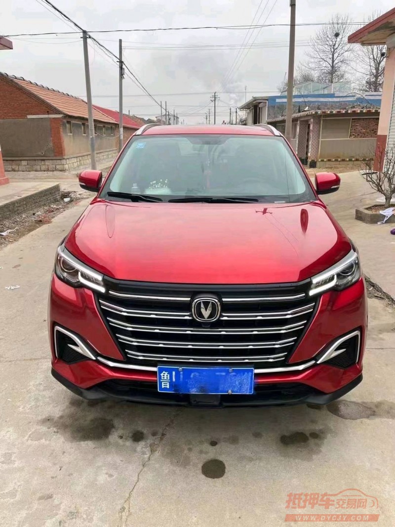 青島20年長安汽車CS1