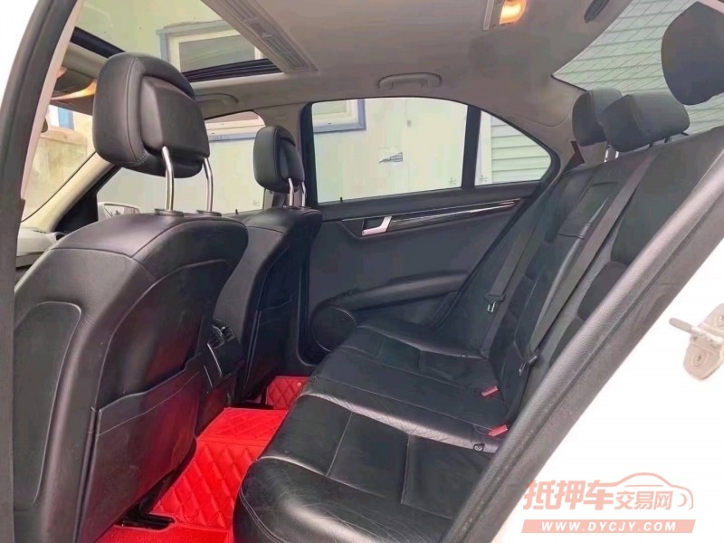 青岛13年奔驰C7