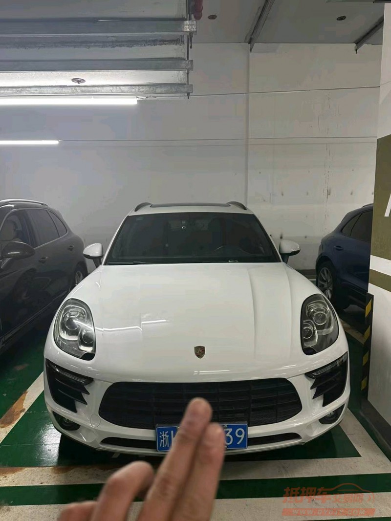 嘉兴14年保时捷Macan1