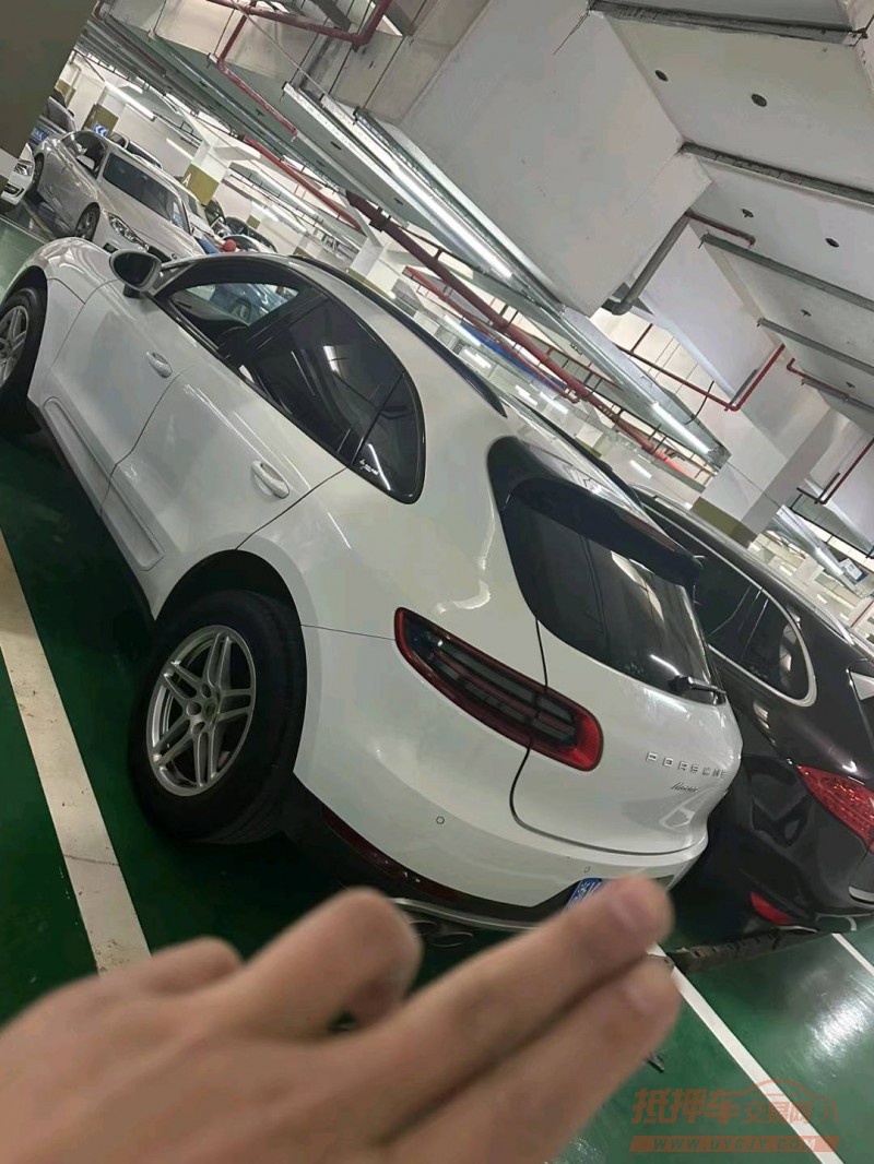 嘉兴14年保时捷Macan3