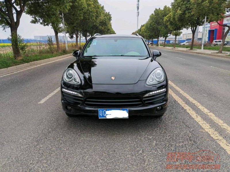 蚌埠10年保时捷卡宴1