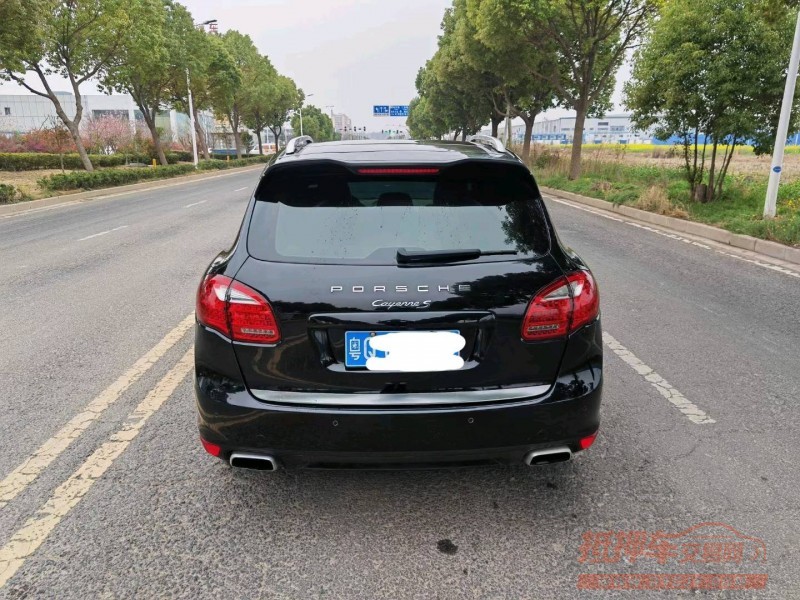 蚌埠10年保时捷卡宴9