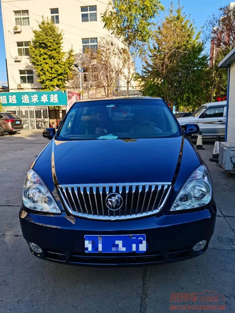 邯郸13年别克陆尊1