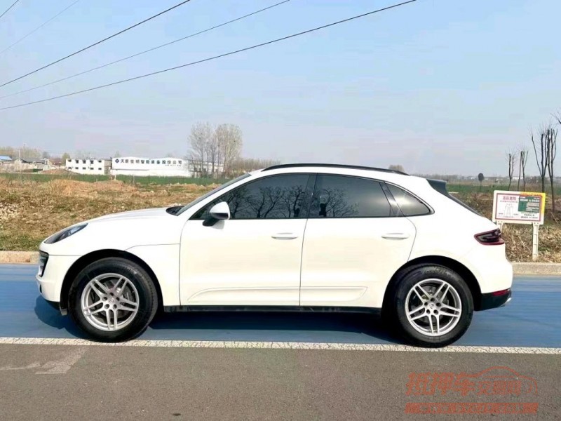嘉兴15年保时捷Macan5