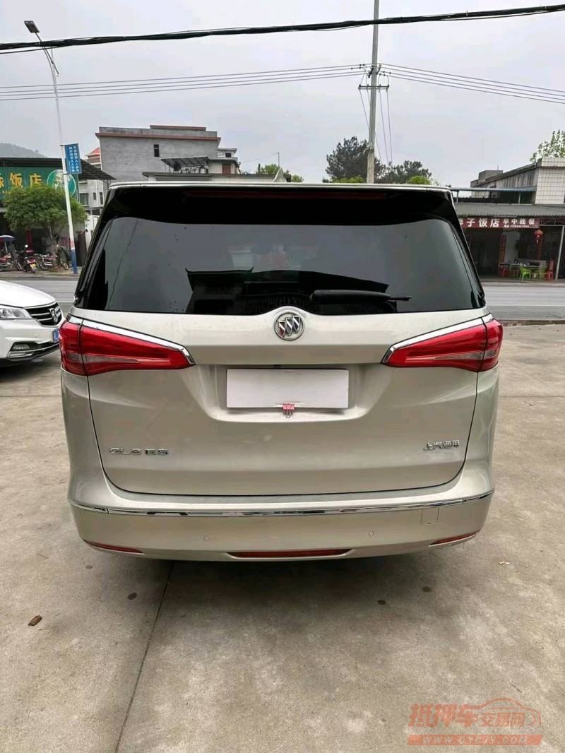 衡阳17年别克GL82