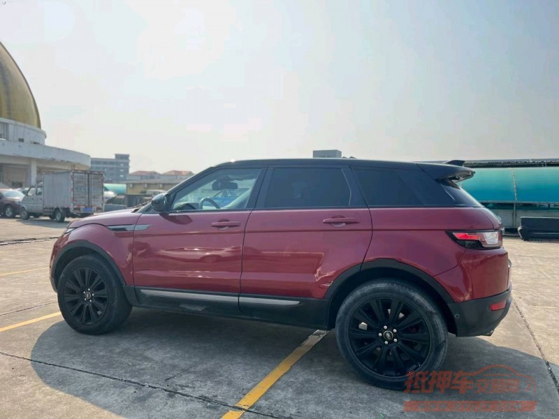 东莞18年路虎极光8