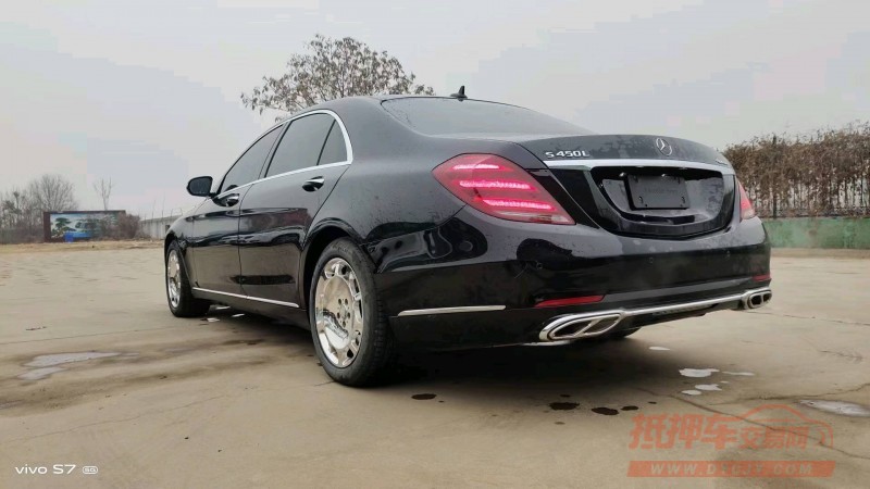 石家庄17年奔驰S8