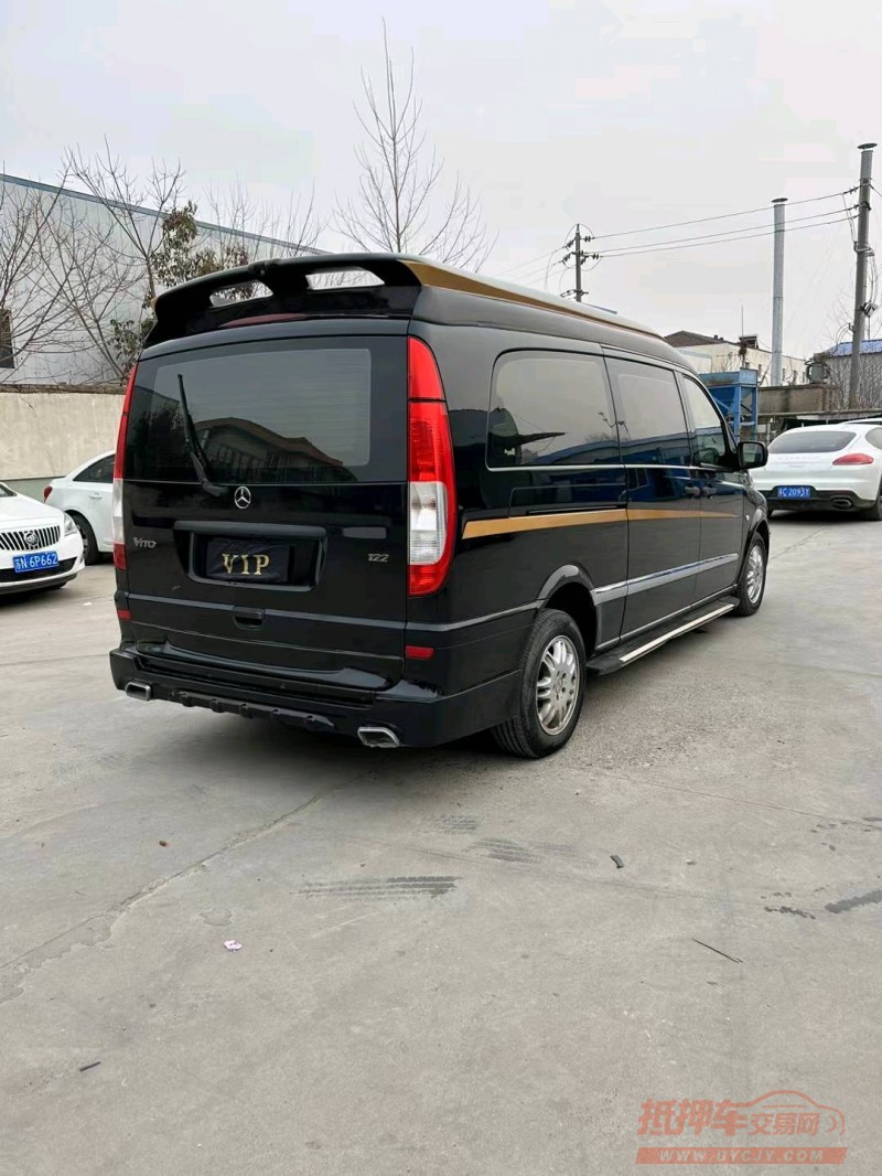 宿迁15年奔驰威霆8