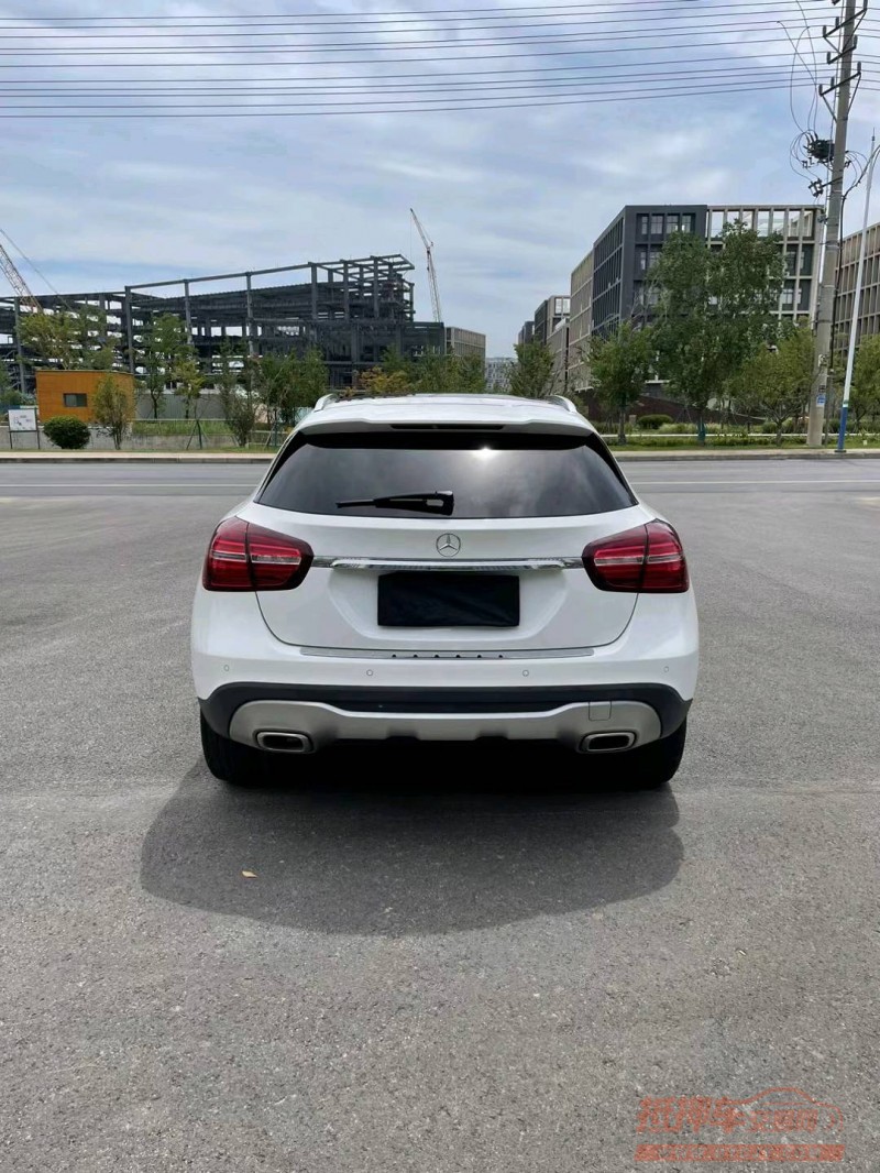 宿迁19年奔驰GLA9