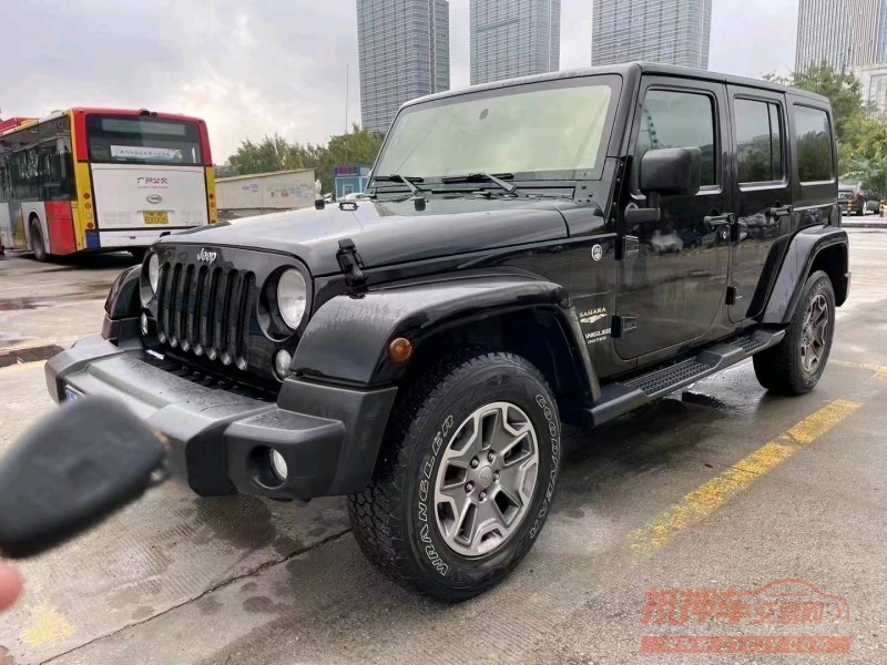 珠海17年Jeep牧马人6