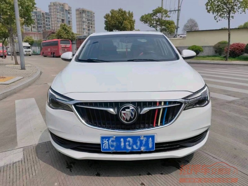 嘉兴19年别克英朗1