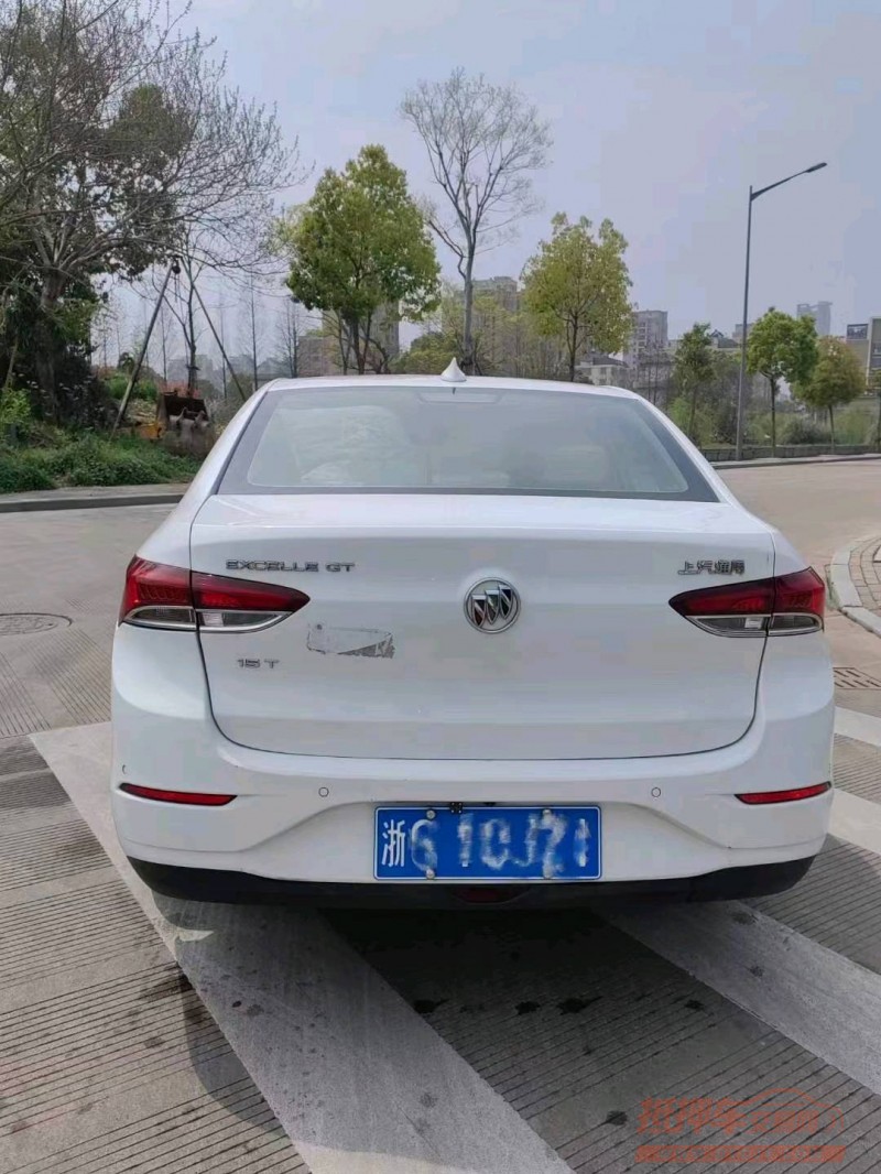 嘉兴19年别克英朗5
