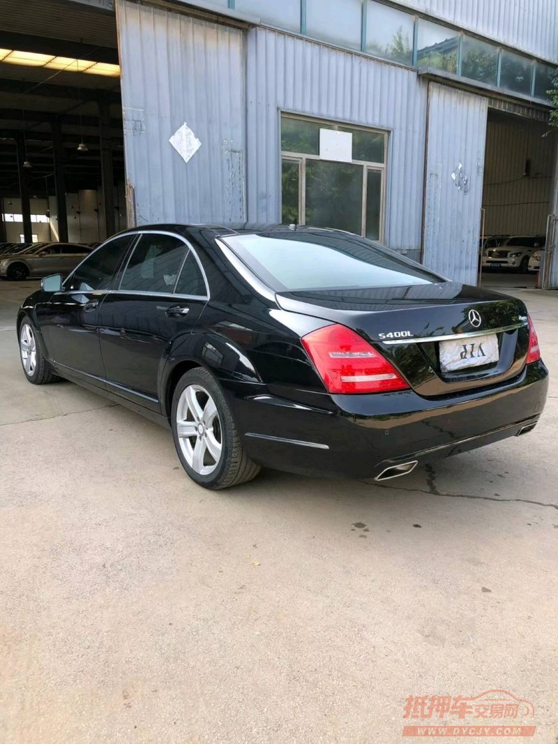沈阳10年奔驰S9