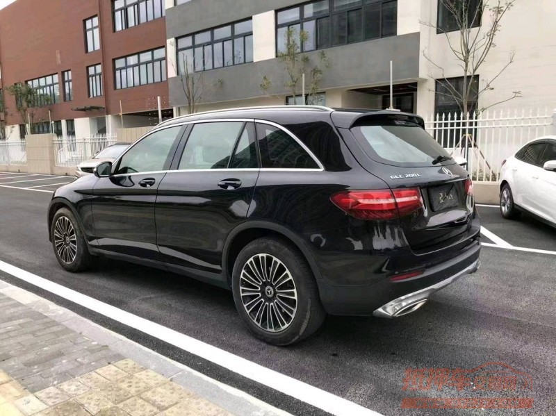 苏州19年奔驰GLC8