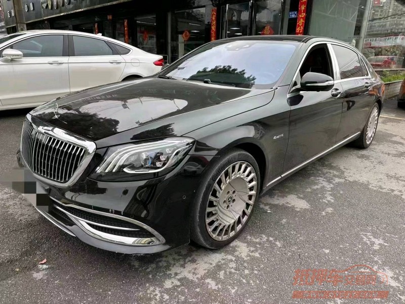 广州21年奔驰迈巴赫S级3