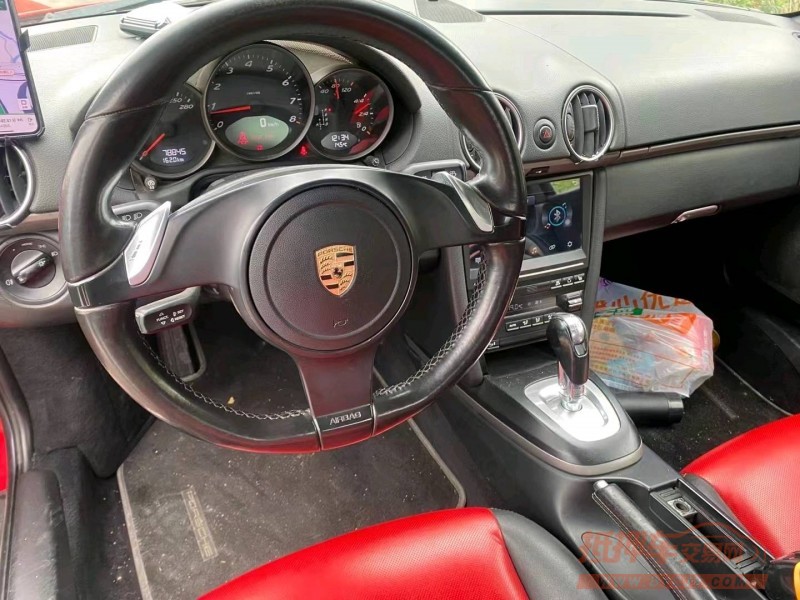 青岛12年保时捷Boxster5