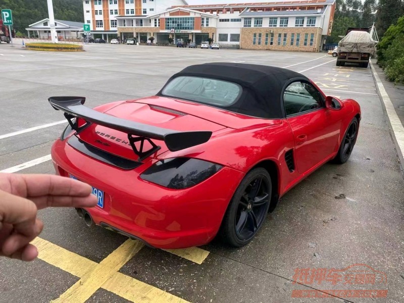 青岛12年保时捷Boxster7