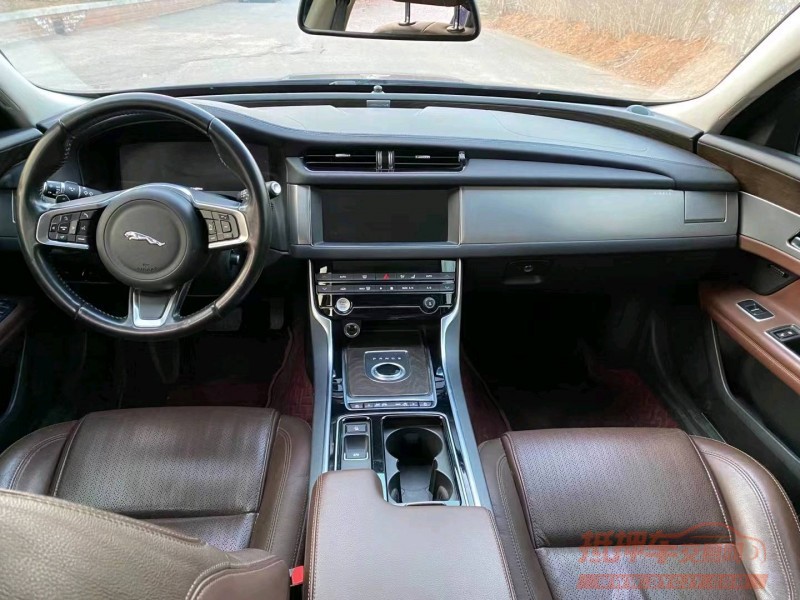 济南19年捷豹XFL4