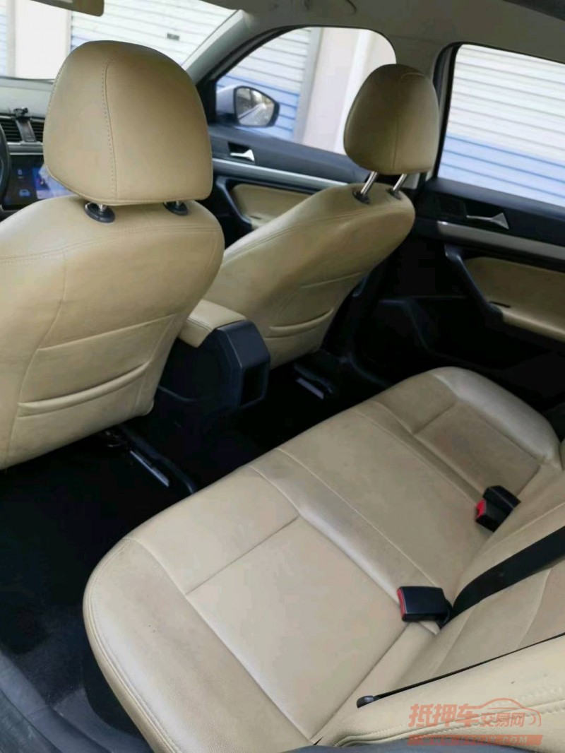 济南19年大众朗逸9