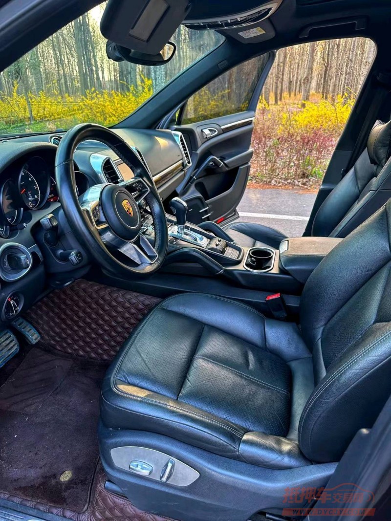 潍坊15年保时捷卡宴5